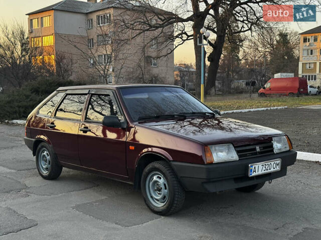 Красный ВАЗ 2109, объемом двигателя 1.5 л и пробегом 280 тыс. км за 2200 $, фото 1 на Automoto.ua