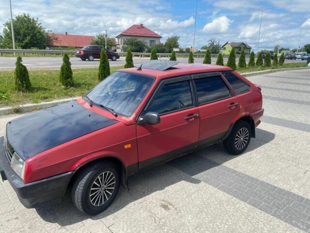 Красный ВАЗ 2109, объемом двигателя 1.5 л и пробегом 100 тыс. км за 900 $, фото 1 на Automoto.ua