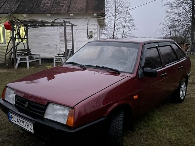 Красный ВАЗ 2109, объемом двигателя 1.5 л и пробегом 150 тыс. км за 1000 $, фото 2 на Automoto.ua