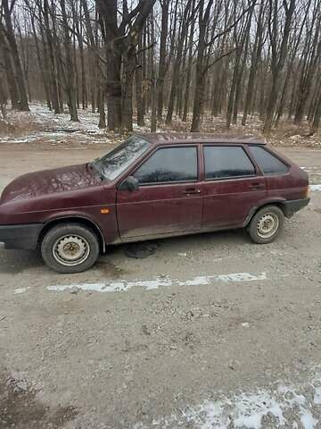Красный ВАЗ 2109, объемом двигателя 1.5 л и пробегом 98 тыс. км за 2400 $, фото 2 на Automoto.ua