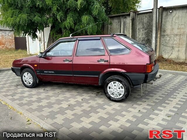 Красный ВАЗ 2109, объемом двигателя 1.6 л и пробегом 185 тыс. км за 1650 $, фото 3 на Automoto.ua