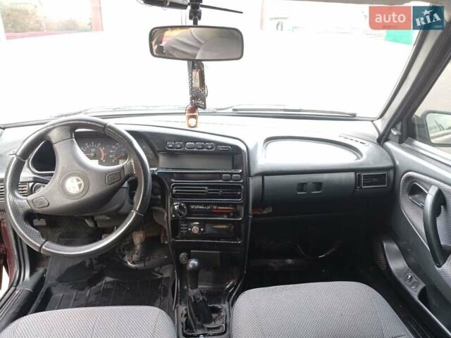 ВАЗ 2109 2007 в Кременце на Automoto.ua Красный ВАЗ 2109, объемом двигателя 1.6 л и пробегом 169 тыс. км за 1150 $, фото 2 на Automoto.ua