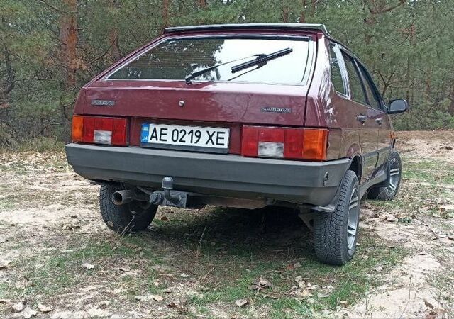 Красный ВАЗ 2109, объемом двигателя 1.6 л и пробегом 250 тыс. км за 2750 $, фото 1 на Automoto.ua