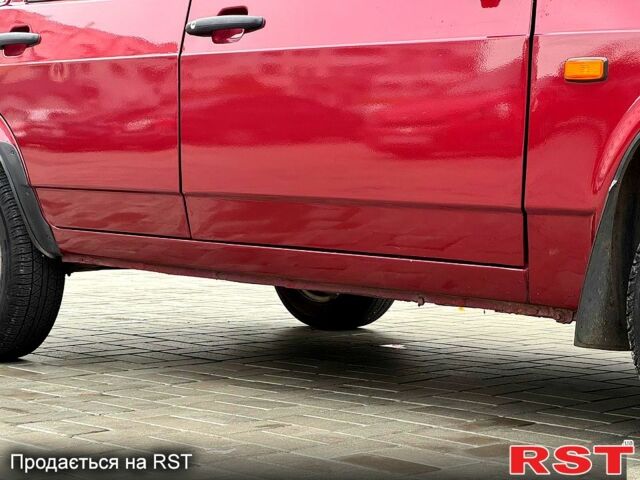 Червоний ВАЗ 2109, об'ємом двигуна 1.6 л та пробігом 145 тис. км за 2400 $, фото 10 на Automoto.ua