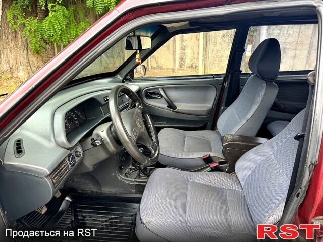 Красный ВАЗ 2109, объемом двигателя 1.6 л и пробегом 185 тыс. км за 1650 $, фото 5 на Automoto.ua