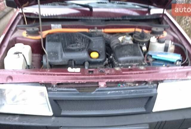 Красный ВАЗ 2109, объемом двигателя 1.6 л и пробегом 150 тыс. км за 2500 $, фото 8 на Automoto.ua