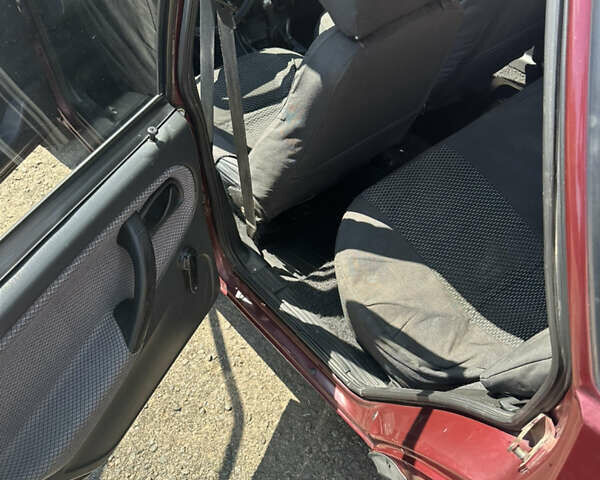 Красный ВАЗ 2109, объемом двигателя 1.6 л и пробегом 370 тыс. км за 1800 $, фото 8 на Automoto.ua