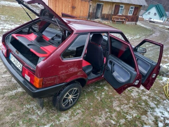 Красный ВАЗ 2109, объемом двигателя 1.6 л и пробегом 160 тыс. км за 2200 $, фото 3 на Automoto.ua