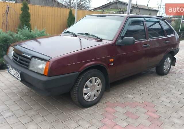 Красный ВАЗ 2109, объемом двигателя 1.6 л и пробегом 160 тыс. км за 1850 $, фото 1 на Automoto.ua