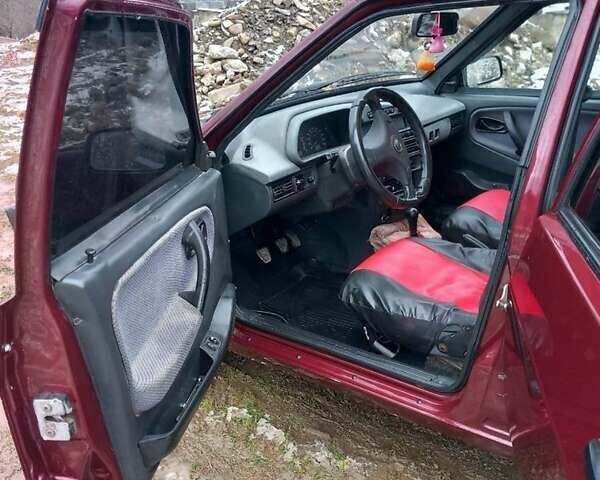 Красный ВАЗ 2109, объемом двигателя 1.6 л и пробегом 160 тыс. км за 2200 $, фото 10 на Automoto.ua