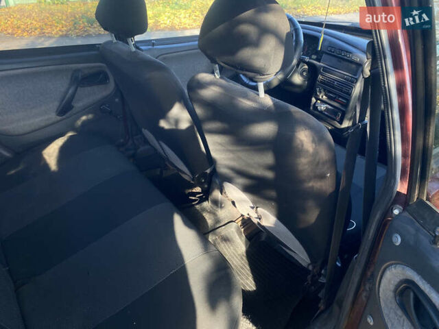 Красный ВАЗ 2109, объемом двигателя 1.6 л и пробегом 437 тыс. км за 1200 $, фото 7 на Automoto.ua