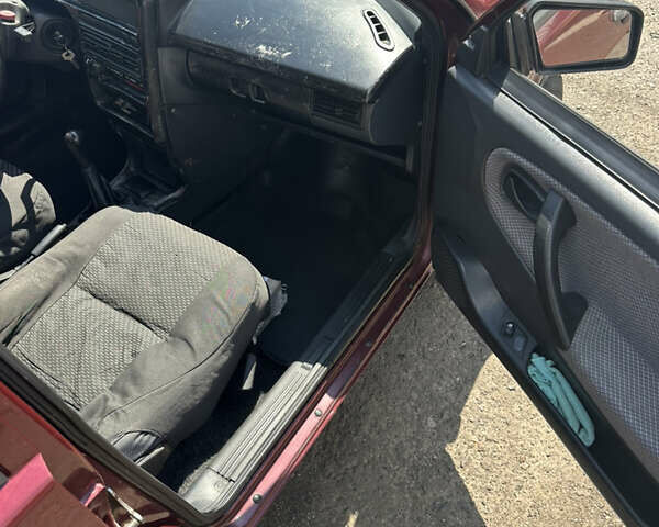 Красный ВАЗ 2109, объемом двигателя 1.6 л и пробегом 370 тыс. км за 1800 $, фото 2 на Automoto.ua