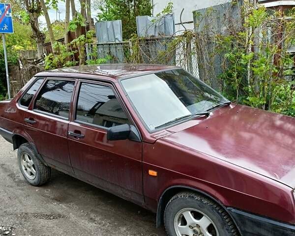 Красный ВАЗ 2109, объемом двигателя 1.6 л и пробегом 109 тыс. км за 2000 $, фото 2 на Automoto.ua