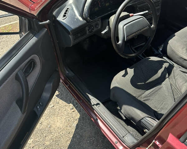 Красный ВАЗ 2109, объемом двигателя 1.6 л и пробегом 370 тыс. км за 1800 $, фото 7 на Automoto.ua