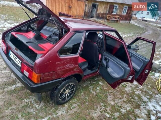 Красный ВАЗ 2109, объемом двигателя 1.6 л и пробегом 160 тыс. км за 2200 $, фото 2 на Automoto.ua