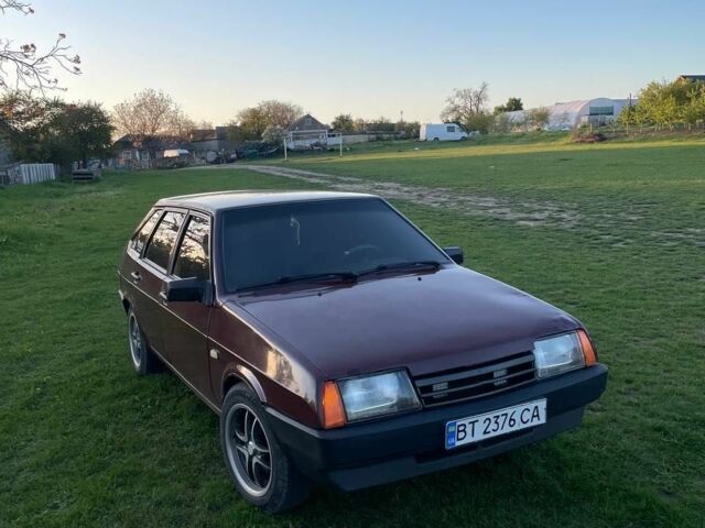 Красный ВАЗ 2109, объемом двигателя 1.6 л и пробегом 127 тыс. км за 1600 $, фото 3 на Automoto.ua