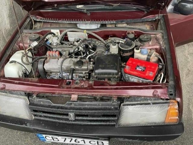 Красный ВАЗ 2109, объемом двигателя 1.6 л и пробегом 199 тыс. км за 1570 $, фото 6 на Automoto.ua