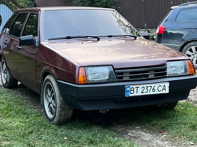 Красный ВАЗ 2109, объемом двигателя 1.6 л и пробегом 127 тыс. км за 1600 $, фото 2 на Automoto.ua