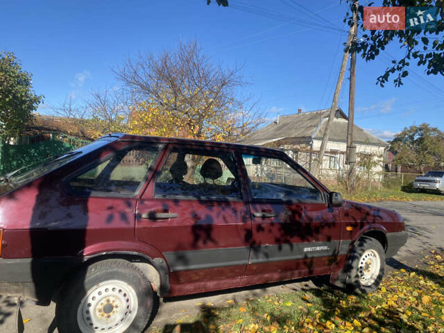 Красный ВАЗ 2109, объемом двигателя 1.6 л и пробегом 437 тыс. км за 1200 $, фото 5 на Automoto.ua