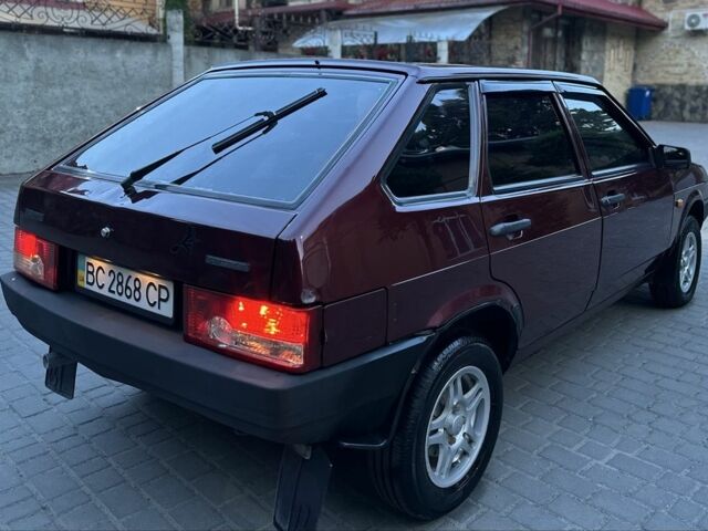 Красный ВАЗ 2109, объемом двигателя 1.6 л и пробегом 164 тыс. км за 2150 $, фото 5 на Automoto.ua