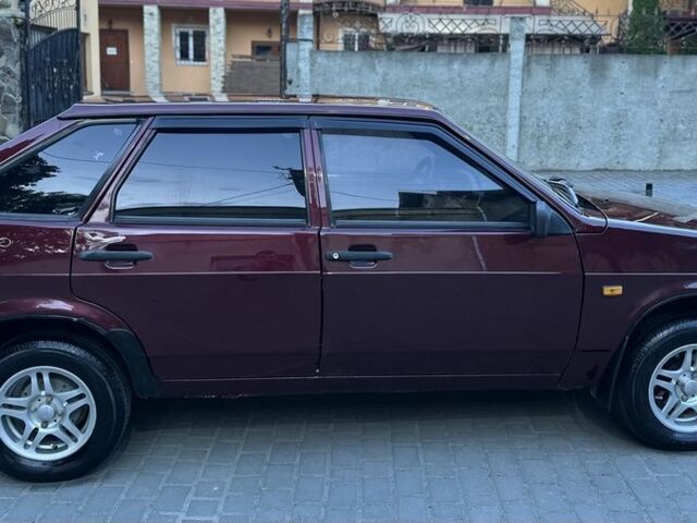 Красный ВАЗ 2109, объемом двигателя 1.6 л и пробегом 164 тыс. км за 2150 $, фото 6 на Automoto.ua