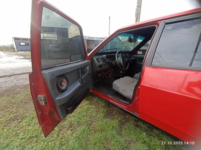 Червоний ВАЗ 2109, об'ємом двигуна 1.5 л та пробігом 2 тис. км за 850 $, фото 4 на Automoto.ua