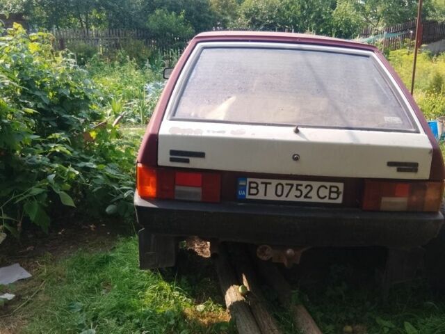 Красный ВАЗ 2109, объемом двигателя 1.5 л и пробегом 2 тыс. км за 444 $, фото 1 на Automoto.ua