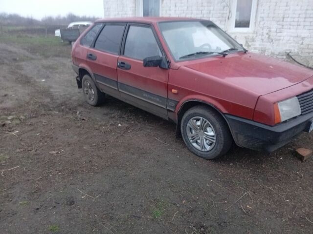 Красный ВАЗ 2109, объемом двигателя 1.3 л и пробегом 150 тыс. км за 900 $, фото 1 на Automoto.ua