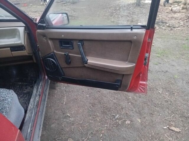 Красный ВАЗ 2109, объемом двигателя 1.3 л и пробегом 150 тыс. км за 900 $, фото 7 на Automoto.ua