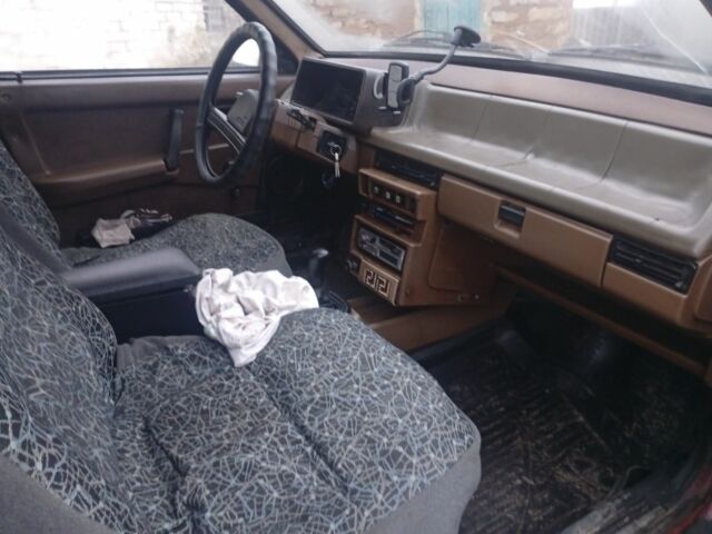 Красный ВАЗ 2109, объемом двигателя 1.3 л и пробегом 150 тыс. км за 900 $, фото 8 на Automoto.ua