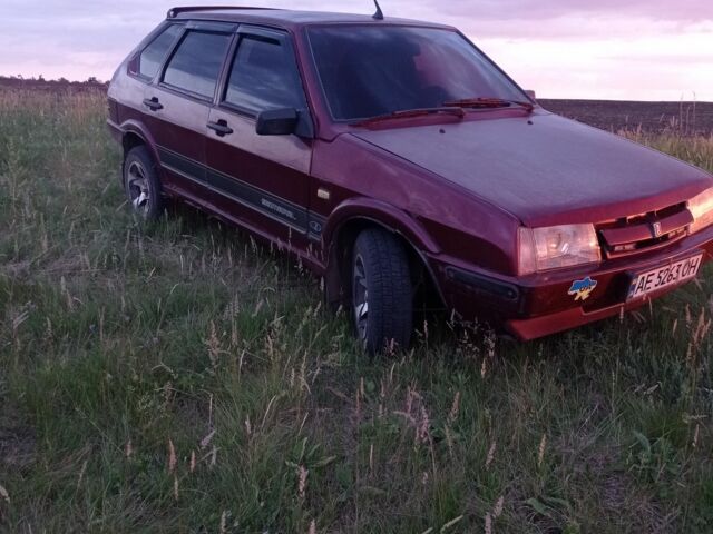 Красный ВАЗ 2109, объемом двигателя 1 л и пробегом 74 тыс. км за 1141 $, фото 2 на Automoto.ua