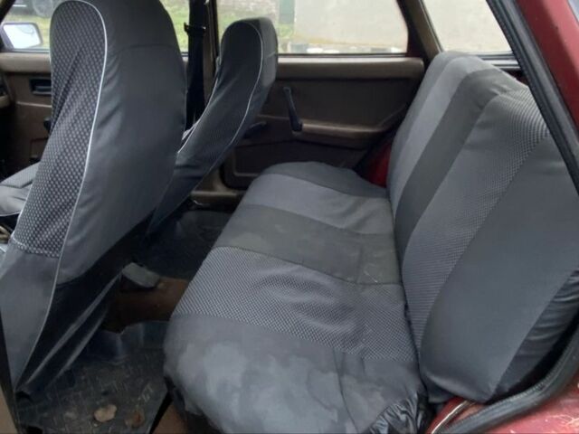 Красный ВАЗ 2109, объемом двигателя 1.5 л и пробегом 1000 тыс. км за 750 $, фото 5 на Automoto.ua