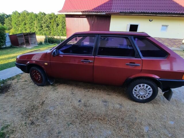 Червоний ВАЗ 2109, об'ємом двигуна 1.6 л та пробігом 401 тис. км за 1050 $, фото 1 на Automoto.ua