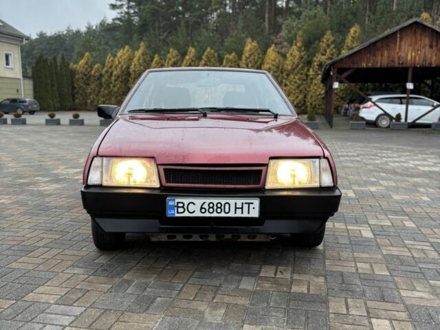 Красный ВАЗ 2109, объемом двигателя 1.5 л и пробегом 82 тыс. км за 800 $, фото 1 на Automoto.ua