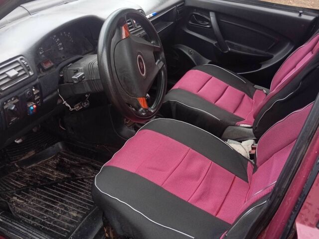 Красный ВАЗ 2109, объемом двигателя 1.3 л и пробегом 170 тыс. км за 1400 $, фото 3 на Automoto.ua