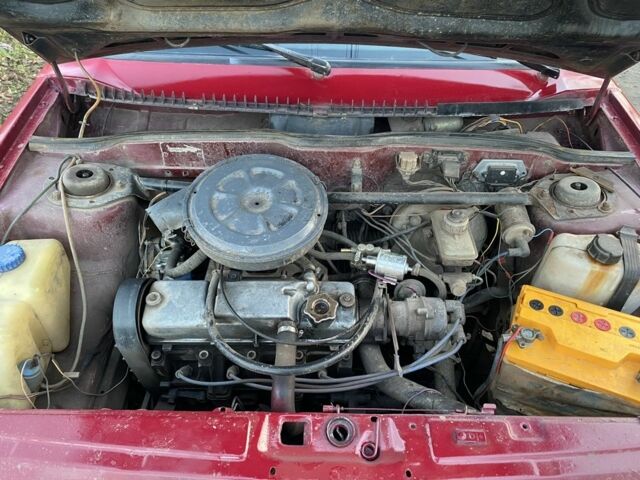 Красный ВАЗ 2109, объемом двигателя 1.1 л и пробегом 200 тыс. км за 897 $, фото 5 на Automoto.ua