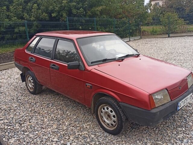 Красный ВАЗ 2109, объемом двигателя 1.5 л и пробегом 100 тыс. км за 900 $, фото 3 на Automoto.ua