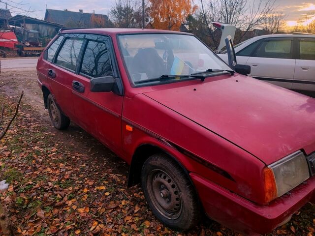 Красный ВАЗ 2109, объемом двигателя 0 л и пробегом 63 тыс. км за 1100 $, фото 2 на Automoto.ua