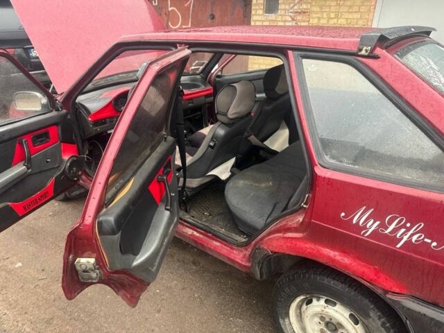 Красный ВАЗ 2109, объемом двигателя 1.3 л и пробегом 150 тыс. км за 550 $, фото 5 на Automoto.ua