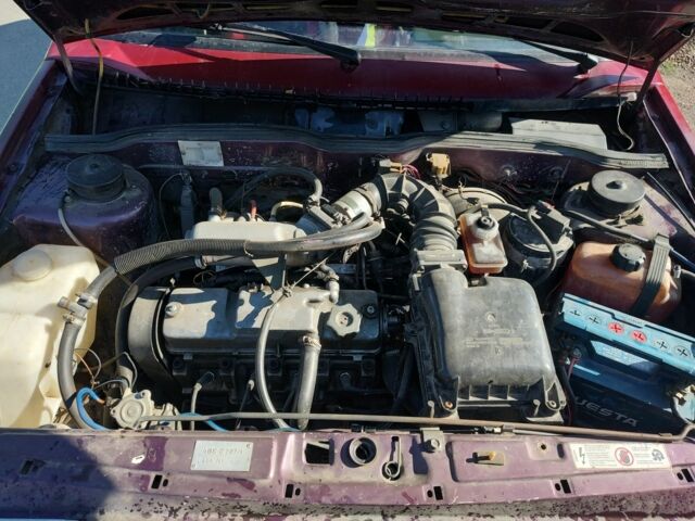 Красный ВАЗ 2109, объемом двигателя 1.5 л и пробегом 2 тыс. км за 764 $, фото 3 на Automoto.ua