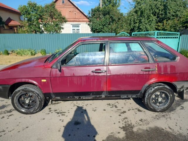 Красный ВАЗ 2109, объемом двигателя 1.5 л и пробегом 2 тыс. км за 764 $, фото 6 на Automoto.ua