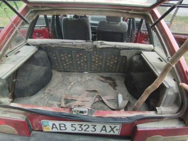 Красный ВАЗ 2109, объемом двигателя 1.5 л и пробегом 400 тыс. км за 500 $, фото 7 на Automoto.ua
