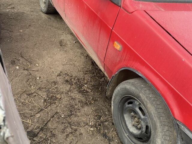 ВАЗ 2109 1997 в Стрые на Automoto.ua Красный ВАЗ 2109, объемом двигателя 1.3 л и пробегом 2 тыс. км за 239 $, фото 1 на Automoto.ua