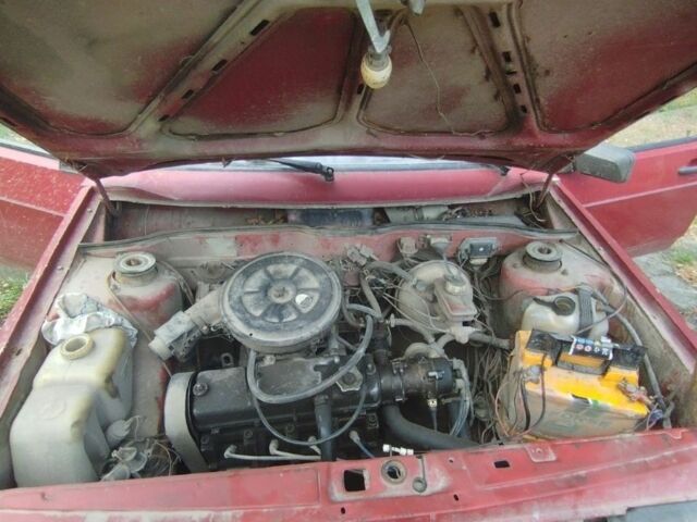 Красный ВАЗ 2109, объемом двигателя 1.5 л и пробегом 400 тыс. км за 500 $, фото 8 на Automoto.ua