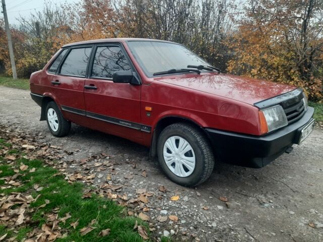 Красный ВАЗ 2109, объемом двигателя 0 л и пробегом 200 тыс. км за 900 $, фото 3 на Automoto.ua