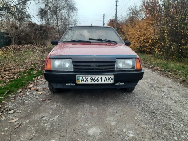 Красный ВАЗ 2109, объемом двигателя 0 л и пробегом 200 тыс. км за 900 $, фото 2 на Automoto.ua