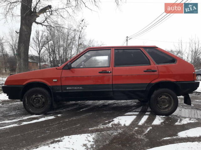 Красный ВАЗ 2109, объемом двигателя 1.5 л и пробегом 555 тыс. км за 1200 $, фото 3 на Automoto.ua