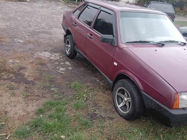 Красный ВАЗ 2109, объемом двигателя 0 л и пробегом 93 тыс. км за 1500 $, фото 2 на Automoto.ua