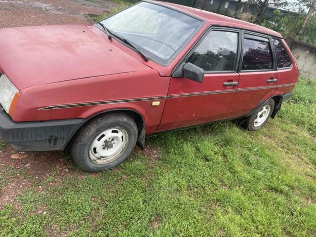 Красный ВАЗ 2109, объемом двигателя 0 л и пробегом 180 тыс. км за 250 $, фото 2 на Automoto.ua
