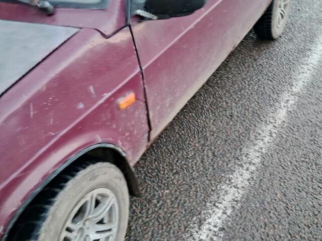 Красный ВАЗ 2109, объемом двигателя 1 л и пробегом 3 тыс. км за 500 $, фото 3 на Automoto.ua